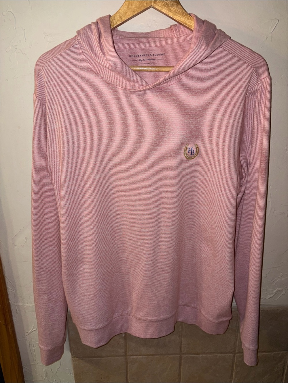 Holderness & Bourne thin hoodie